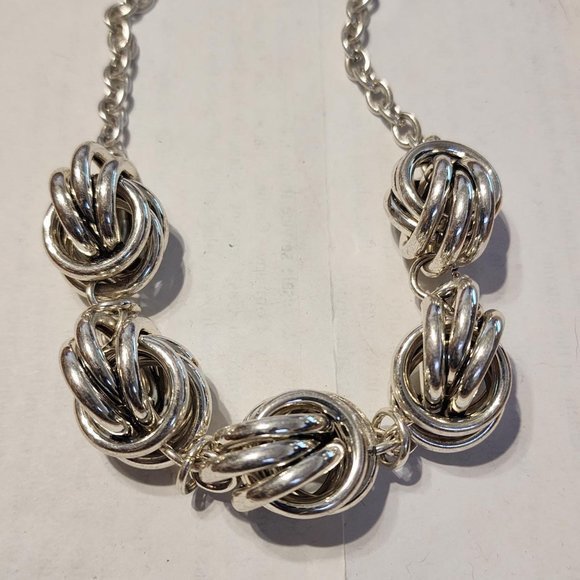 Silver Plunder Necklace‎ - Picture 1 of 4